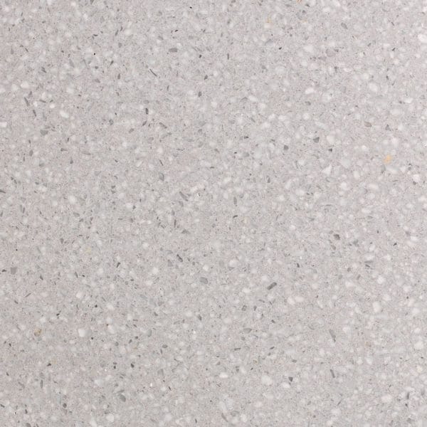 TRA003